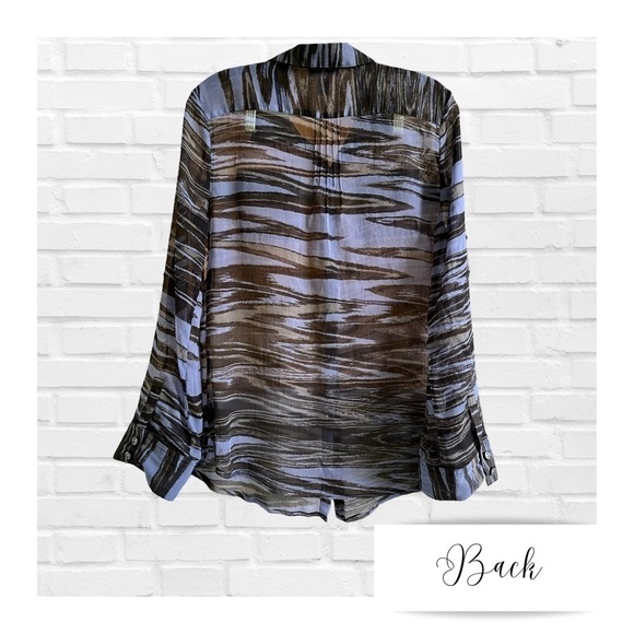 Calvin Klein Sheer Animal Print Button Down Blouse Women’s Size Medium - Picture 2 of 8